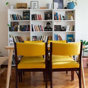 https://41-mitropoleos.hotels-of-thessaloniki.com