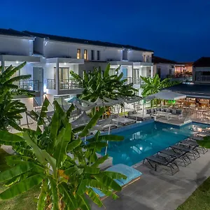 https://adonis-village.hotelschalkidiki.net