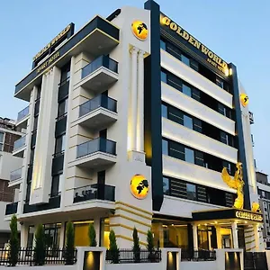 Golden World Aparthotel