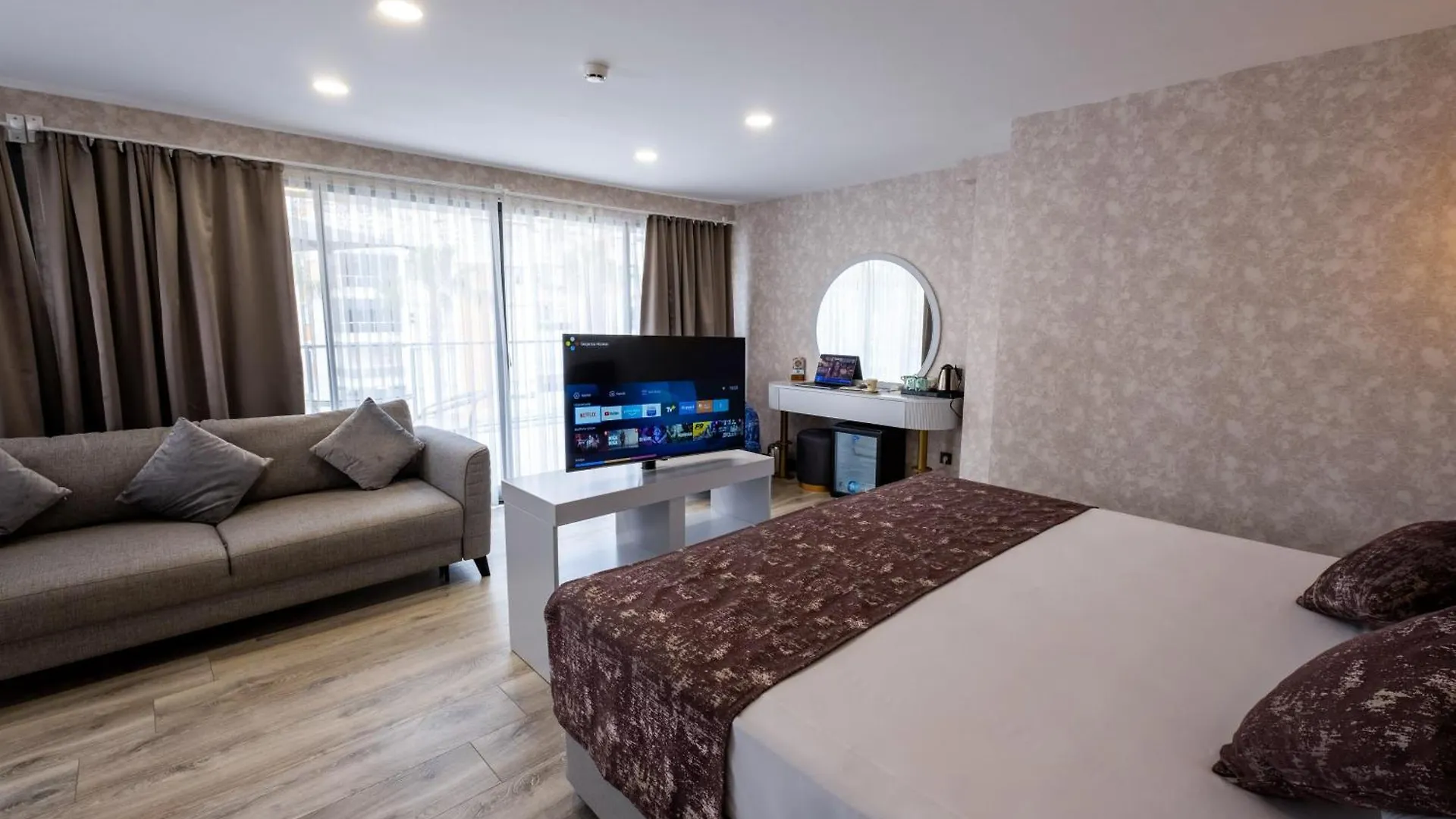 Avion Suite Hotel Antalya